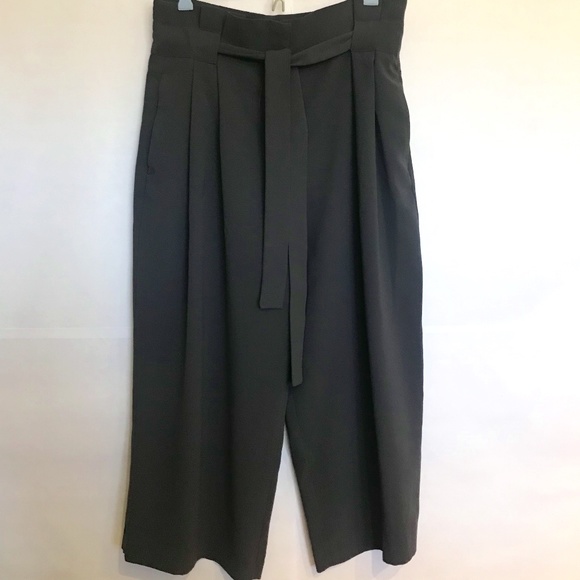 H&M DARK GRAY PAPER-BAG PANTS - Picture 1 of 6
